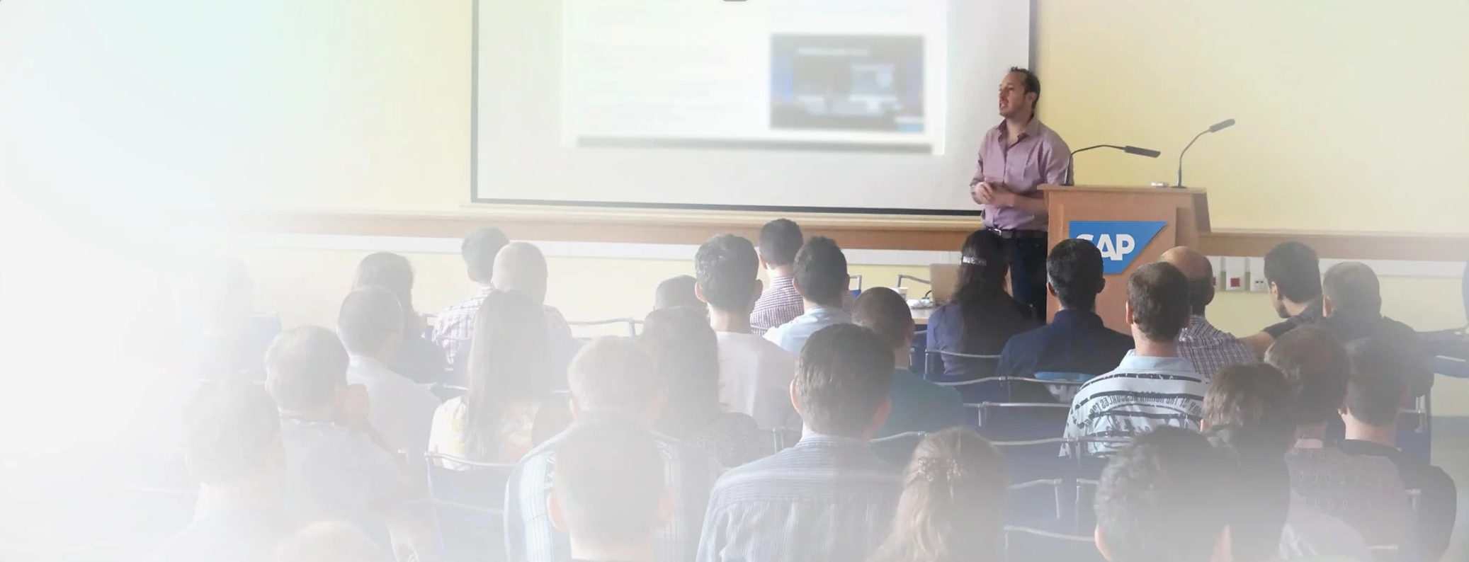 James Sinclair presenting to startup founders